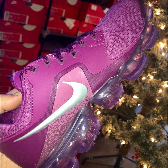 Nike Air Vapormax:Teaberry/Metallic Silver, NWB - Picture 3 of 8